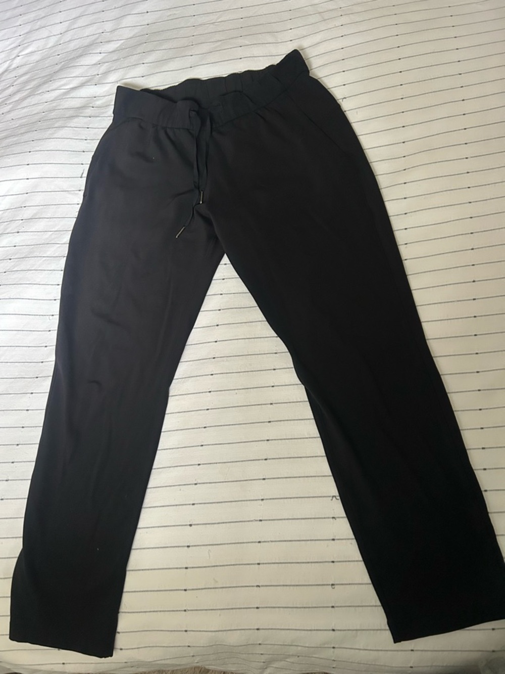 SOLD lululemon athletica Black Drawstring Relaxed Joggers